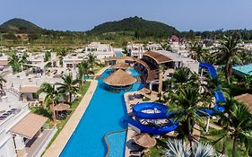Oriental Beach Pearl Resort